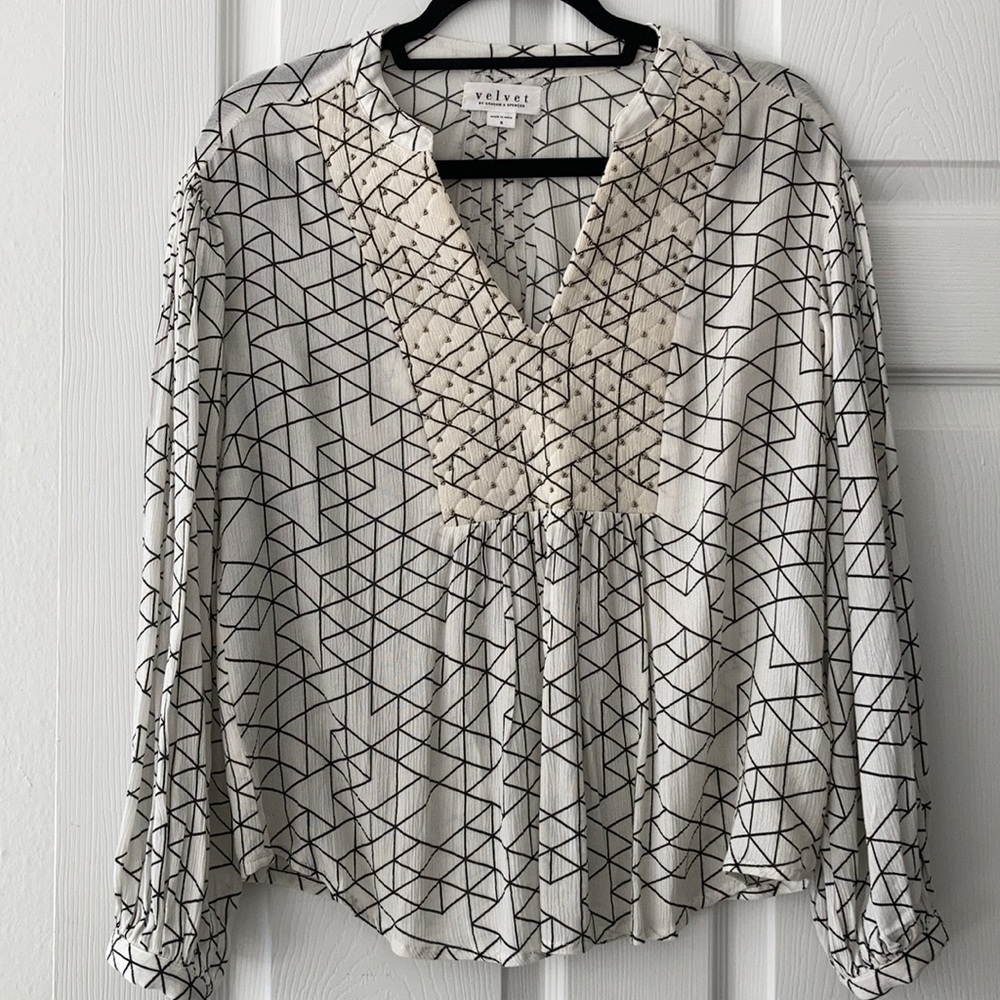 Velvet by Graham Spencer blouse